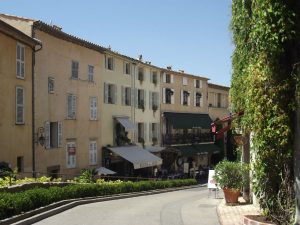 rue mougins