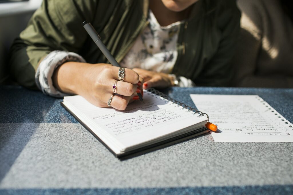 Tenir un journal de bord, pour ne rien oublier