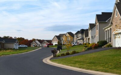 Quels sont les avantages et inconvénients de la location meublée à l’année ?